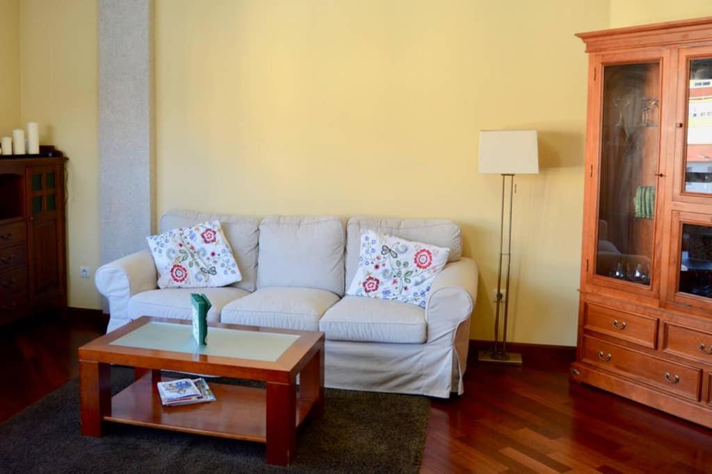 Fantastico Duplex De 4 Habitaciones En El Camino Ingles. Puentedeume Kültér fotó